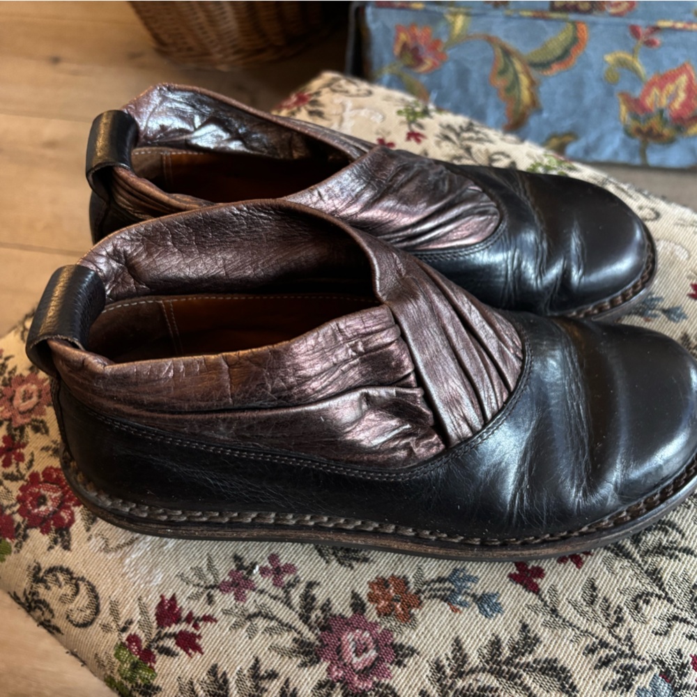 TRIPPEN Ladies Comfortable Brown Leather “Scarf” Shoes Size 38 US 8 $395